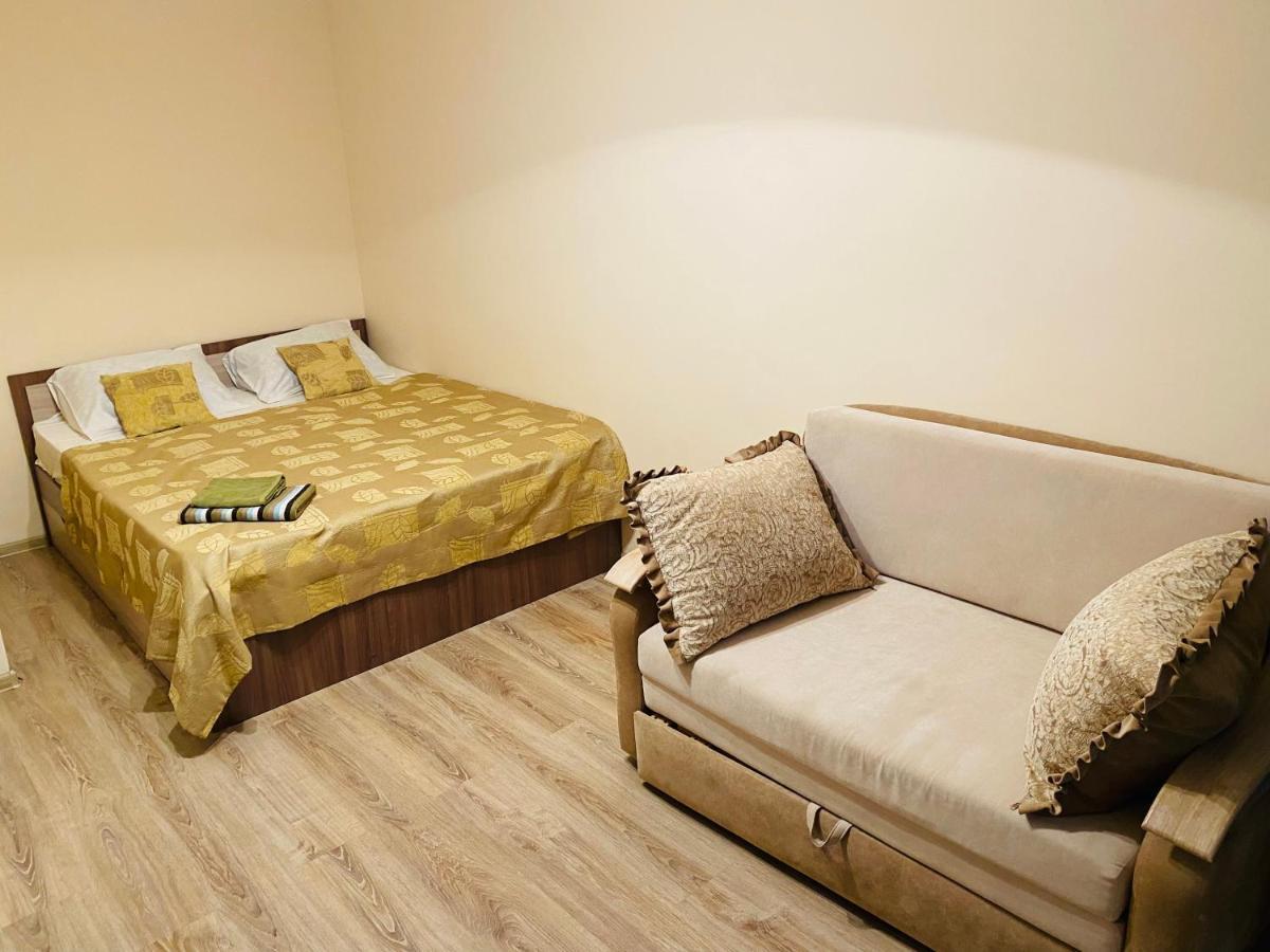 Like Home Apartments&Rooms Almaty Bagian luar foto